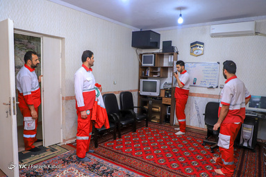 نیروهای امداد و نجات بین شهری در ماه مبارک رمضان مشغول خدمت رسانی می باشند