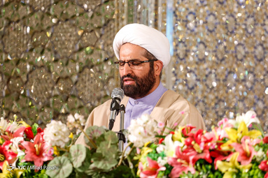 در ماه مبارک رمضان روزانه یک جزء قرآن کریم در حرم مطهر حضرت شاهچراغ قرائت شده و بصورت زنده از سیما پخش می‌شود