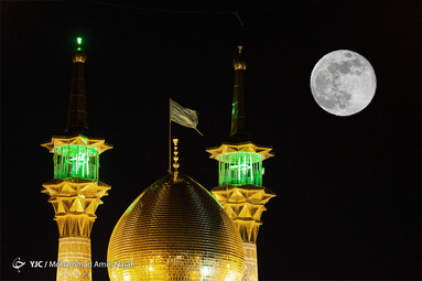 طلوع آخرین ابرماه سال