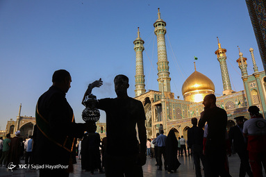 بازگشایی صحن حرم حضرت معصومه (س) در قم
