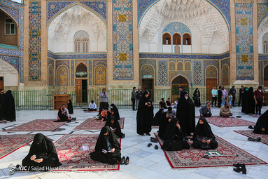 بازگشایی صحن حرم حضرت معصومه (س) در قم
