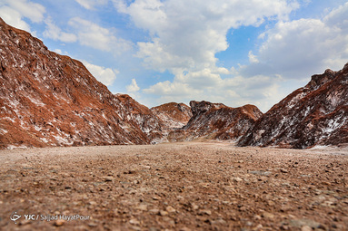 گنبد نمکی قم