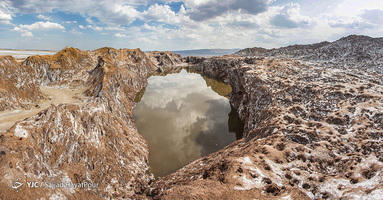 گنبد نمکی قم