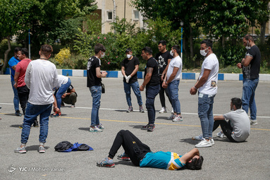 نخستین مرحله از طرح اقتدار پلیس با رویکرد برخورد با اراذل و مزاحمین نوامیس و استفاده کنندگان غیرمجاز از سلاح و فروشندگان مشروبات الکی 
