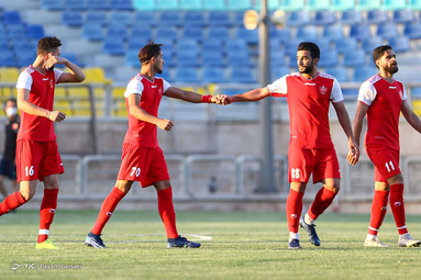 پرسپولیس تهران 3 - شهرخودروی خراسان 1