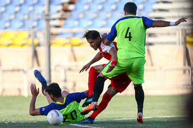 پرسپولیس تهران 3 - شهرخودروی خراسان 1