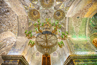 آرامگاه حضرت سید میراحمد معروف به شاهچراغ برادر حضرت امام رضا (ع) در شهر شیراز