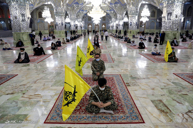 مراسم وداع با پیکر شهید دفاع مقدس «نسیم افغانی» در رواق امام خمینی(ره) حرم مطهر رضوی