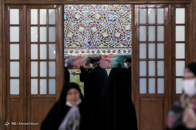 مراسم وداع با پیکر شهید دفاع مقدس «نسیم افغانی» در رواق امام خمینی(ره) حرم مطهر رضوی