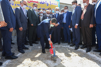 سفر محمد باقر نوبخت معاون رییس جمهور به استان چهارمحال و بختیاری و افتتاح مسکن محرومین
