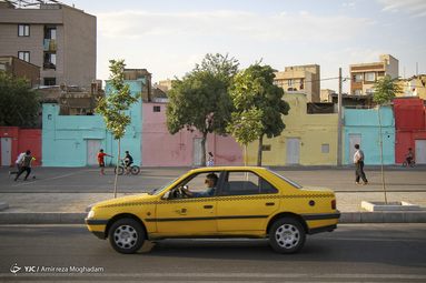 سر و صدای جذاب کودکان که با بازی ها و شلوغ بازی ها برای چند لحظه به خاطرات کودکی پرت می کند و یاد آور دوران تکرار نشدنی کودکی های مان است.