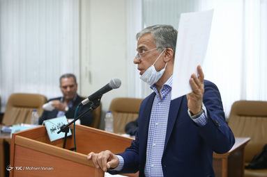 پنجمین جلسه دادگاه رسیدگی به اتهامات جدید عباس ایروانی و ۵ متهم دیگر در شعبه چهارم دادگاه ویژه رسیدگی به جرایم اخلال گران و مفسدان اقتصادی به ریاست قاضی صلواتی