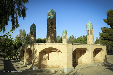 آب انبار کازرونی