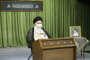 ارتباط تصویری نمایندگان یازدهمین دوره مجلس شورای اسلامی با رهبر انقلاب