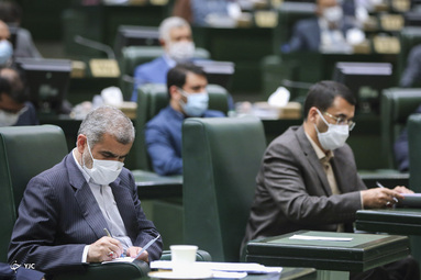 ارتباط تصویری نمایندگان یازدهمین دوره مجلس شورای اسلامی با رهبر انقلاب