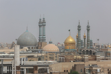جولان ریزگردها در قم