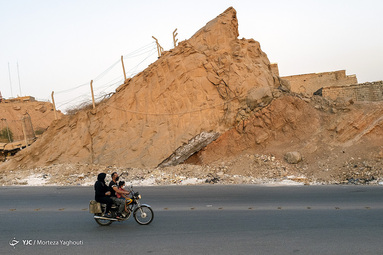 زندگی در «حصیر آباد»