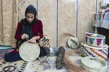 بانوان کارآفرین بوشهری  - حصیربافی