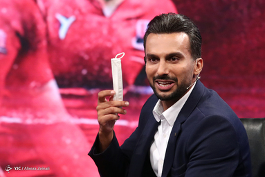 محمدحسین میثاقی مجری برنامه فوتبال برتر