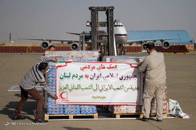 بارگیری کمک‌های بشردوستانه هلال احمر به ظرفیت ۹۵ تن مواد غذایی و دارویی به همراه یک بیمارستان صحرایی برای کمک به آسیب دیدگان حادثه انفجار بیروت