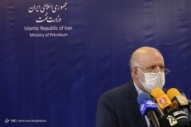 امضای ۱۳ قرارداد طرح نگهداشت و افزایش تولید نفت