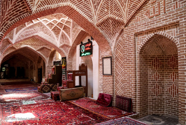 مسجد ۶۳ ستون - تبریز
