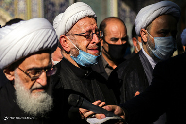 مراسم تشییع و نماز بر پیکر آیت‌الله «محمدعلی تسخیری» در جوار حرم مطهر حضرت معصومه (س)