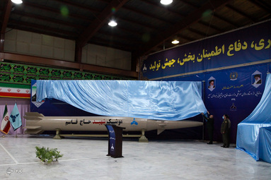 مراسم رونمایی از موشک بالستیک شهید حاج قاسم و موشک کروز شهید ابو مهدی در وزارت دفاع