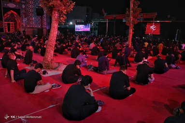 سوگواری اباعبدالله الحسین(ع) در شب اول محرم - امام زاده صالح تجریش