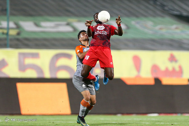لیگ برتر فوتبال/ پرسپولیس ۳ - سایپا ۰