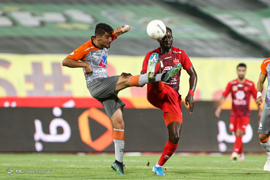 لیگ برتر فوتبال/ پرسپولیس ۳ - سایپا ۰