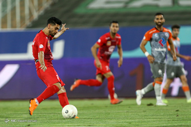 لیگ برتر فوتبال/ پرسپولیس ۳ - سایپا ۰