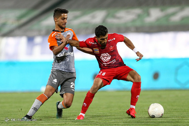 لیگ برتر فوتبال/ پرسپولیس ۳ - سایپا ۰