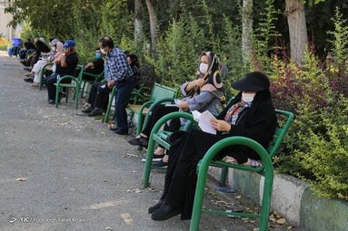 کنکور گروه آزمایشی علوم تجربی  با حضور ۵۹۴ هزار و ۲۵۹ داوطلب برگزار شد - مصلی تهران