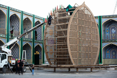 آذین بندی نخل عزاداری سنتی -  اردکان‎ یزد