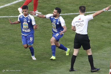 شهرآورد ۹۳ / پرسپولیس ۲ (۱) - استقلال ۲ (۴)