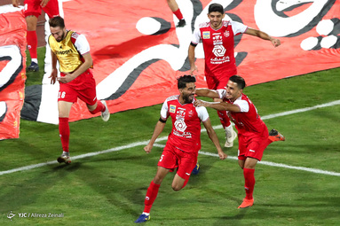 شهرآورد ۹۳ / پرسپولیس ۲ (۱) - استقلال ۲ (۴)