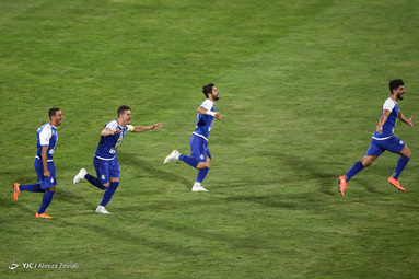 شهرآورد ۹۳ / پرسپولیس ۲ (۱) - استقلال ۲ (۴)