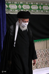 مراسم عزاداری شب هشتم محرم در حسینیه امام خمینی (ره)