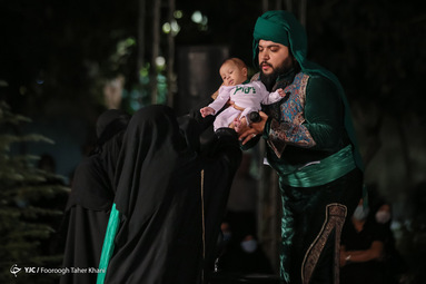 مراسم شبیه خوانی و تعزیه گردانی در پهنه رودکی تهران با رعایت پروتکل‌های بهداشتی