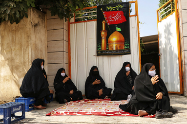 مراسم عزاداری و سوگواری ظهر عاشورای اباعبدالله الحسین (ع) یکشنبه ۹ شهریور ۱۳۹۹، در روستای شفیع آباد فندرسک برگزار شد.