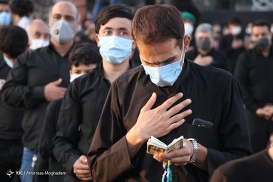 مراسم عزاداری و خیمه سوزان  عصر عاشورای اباعبدالله الحسین (ع) یکشنبه ۹ شهریور ۱۳۹۹، در میدان امام حسین (ع) برگزار شد.