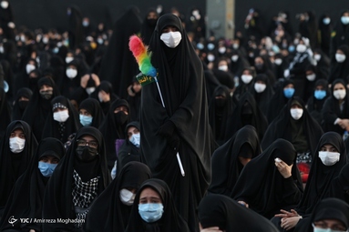 مراسم عزاداری و خیمه سوزان  عصر عاشورای اباعبدالله الحسین (ع) یکشنبه ۹ شهریور ۱۳۹۹، در میدان امام حسین (ع) برگزار شد.