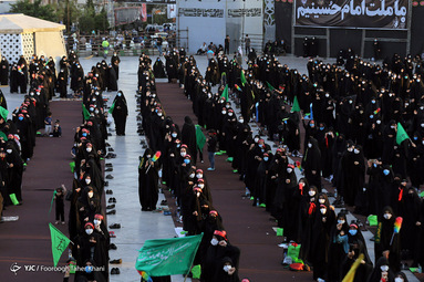 اجتماع دختران عاشورایی در میدان امام حسین (ع) به مناسبت سومین روز شهادت سید الشهدا(ع)