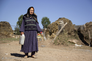 روستای حسنعلی کندی، از توابع شهرستان اردبیل یکی از روستاهایی است که سال هاست مردم آن با مشکل جدی آب شرب دست و پنجه نرم می کنند