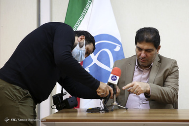 بازدید کریم همتی، رئیس هلال احمر از باشگاه خبرنگاران جوان