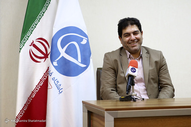 بازدید کریم همتی، رئیس هلال احمر از باشگاه خبرنگاران جوان
