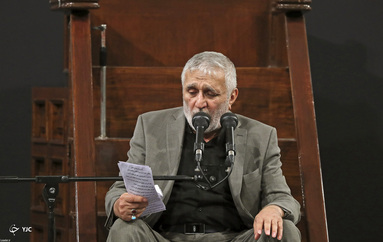 مراسم عزاداری روز شهادت حضرت امام سجاد (ع) با حضور رهبر انقلاب