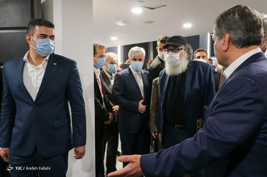 افتتاحیه تماشاخانه ایران مال با حضور جمعی از پیشکسوتان تئاتر
