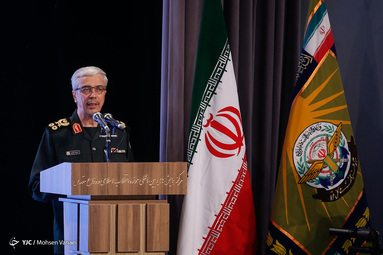 محمد حسین باقری، رئیس ستاد نیروهای مسلح در آیین تکریم پیشکسوتان دفاع مقدس